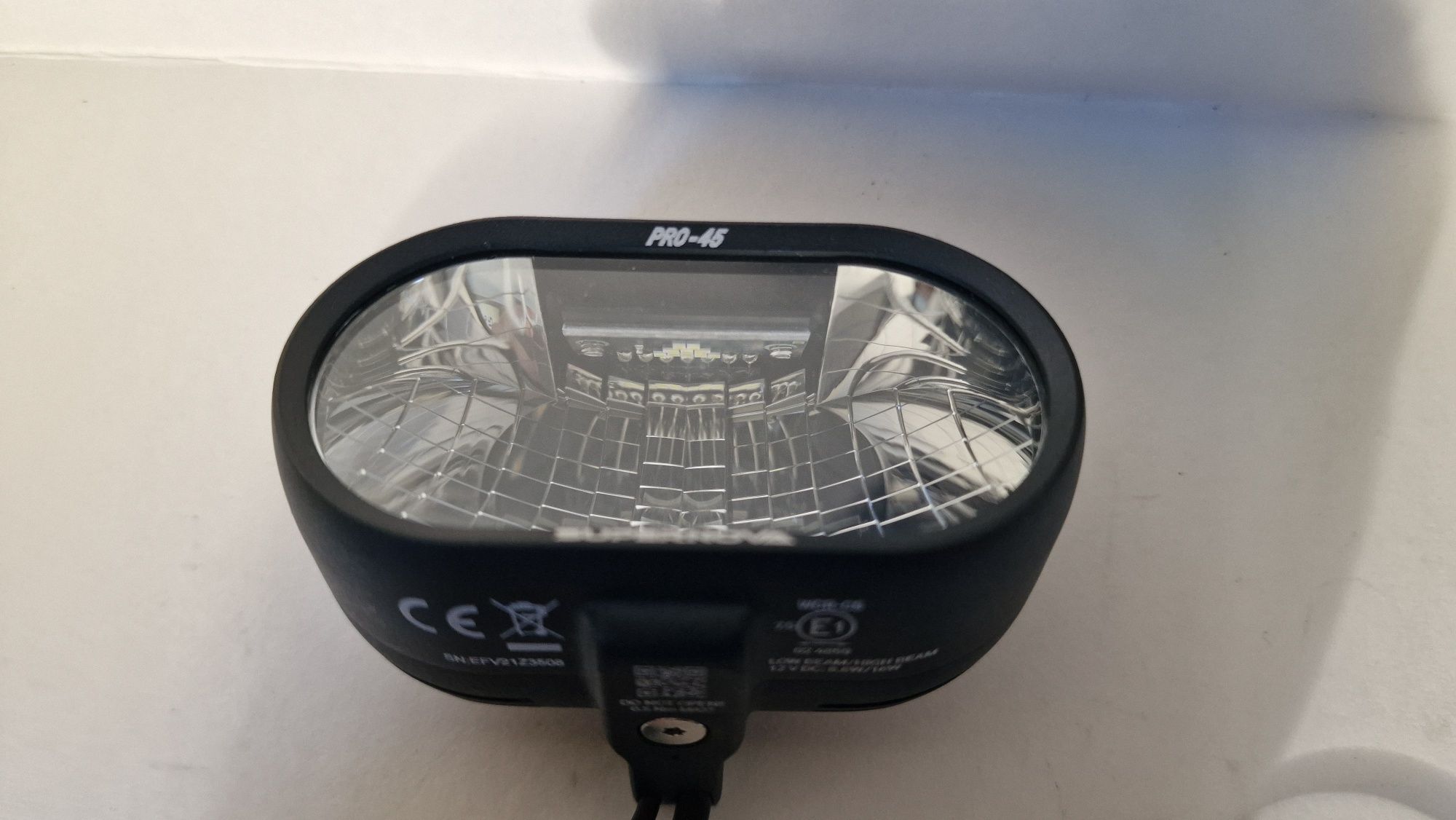 Lampa rowerowa przednia Supernova M99 Mini Pro-45