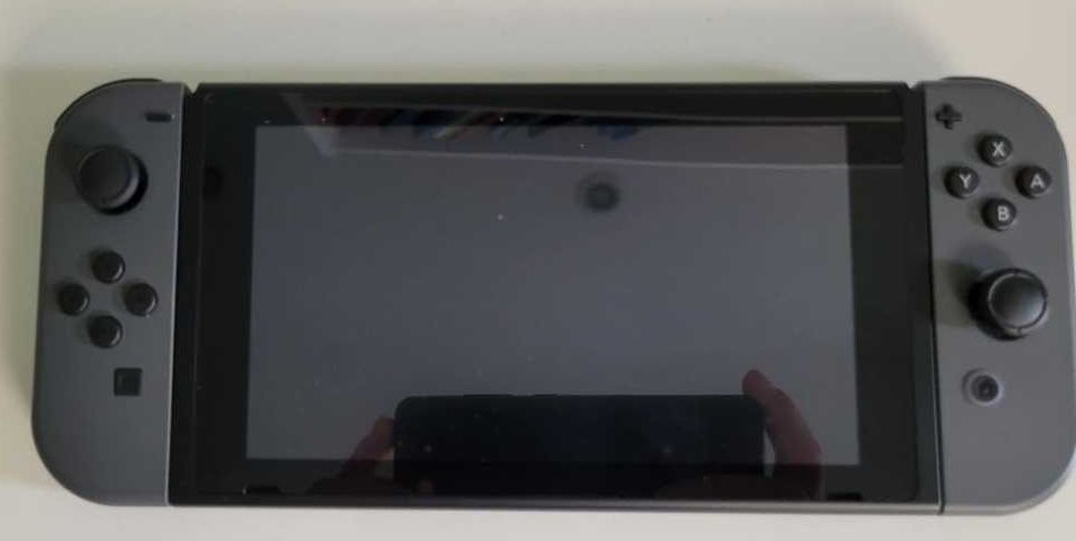 Nintendo Switch v2 dobry stan