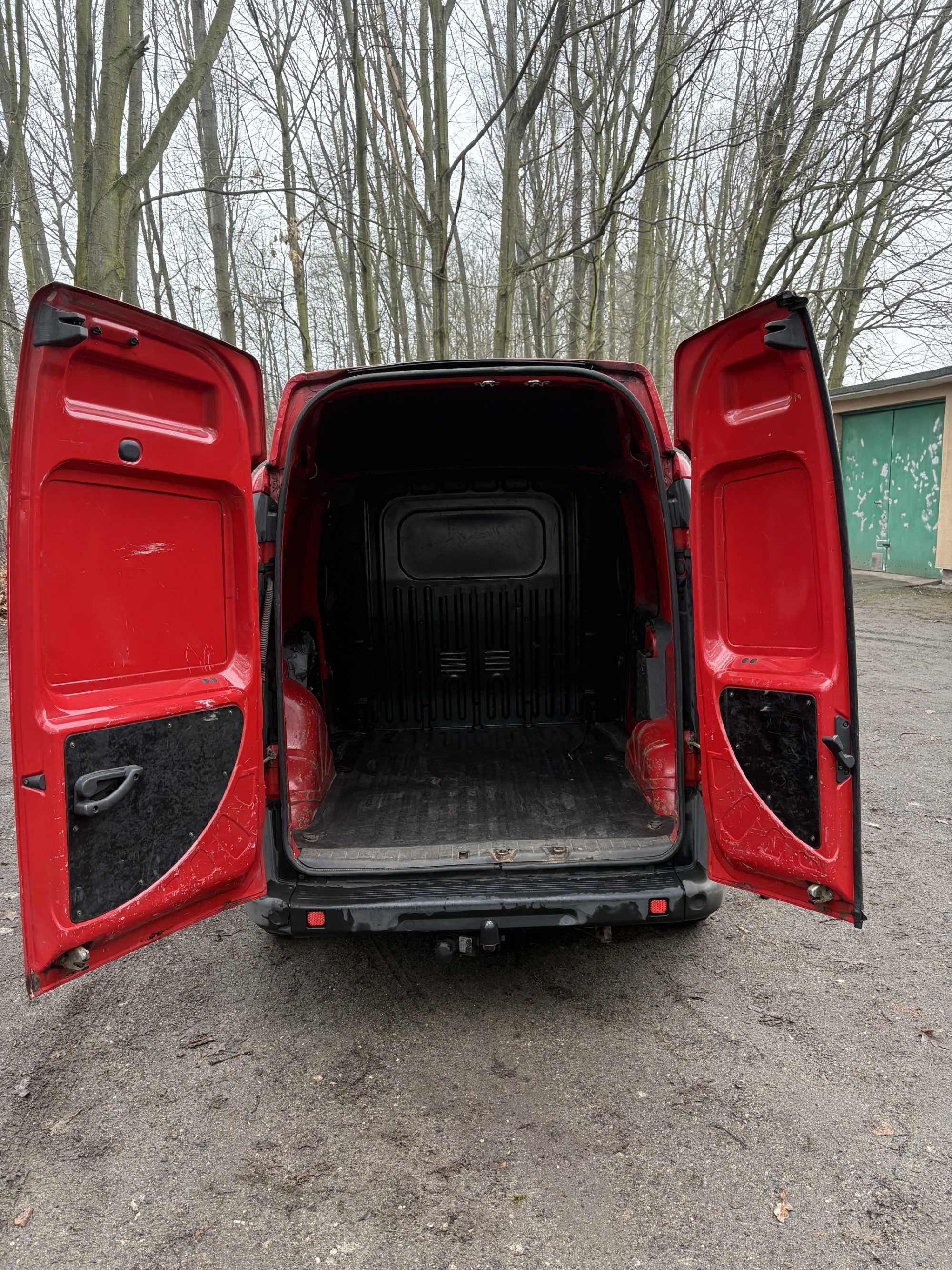 FIAT DOBLO cargo 1,3 JTD polift  L1H2  stan idealny  podwyższany