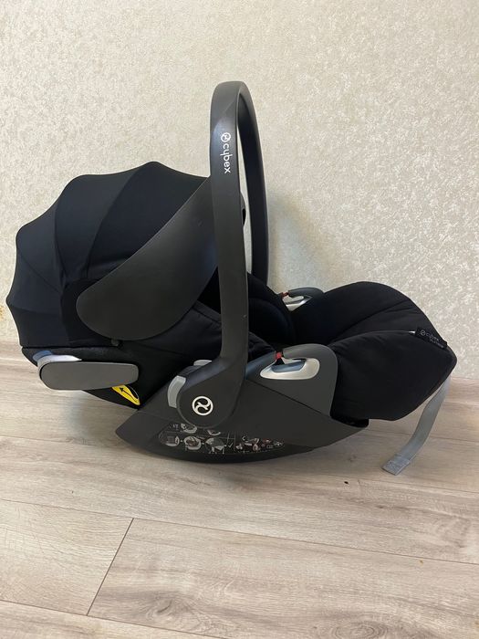 Автокрісло Cybex Cloud T i-Size