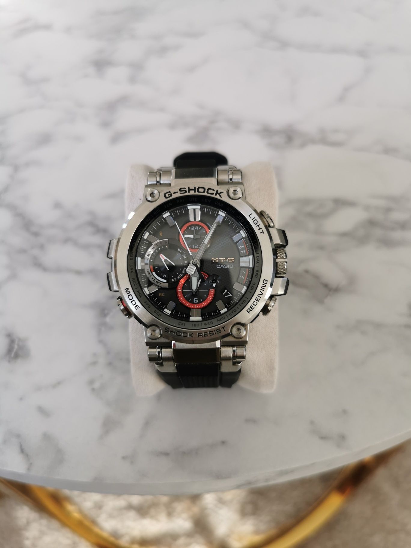 Casio gshock MTG-B1000