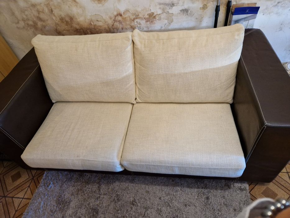 Sofá dois lugares