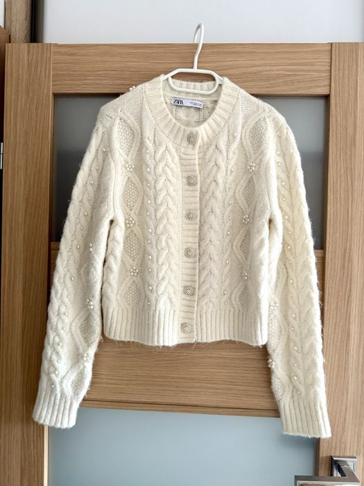 Kremowy kardigan zara