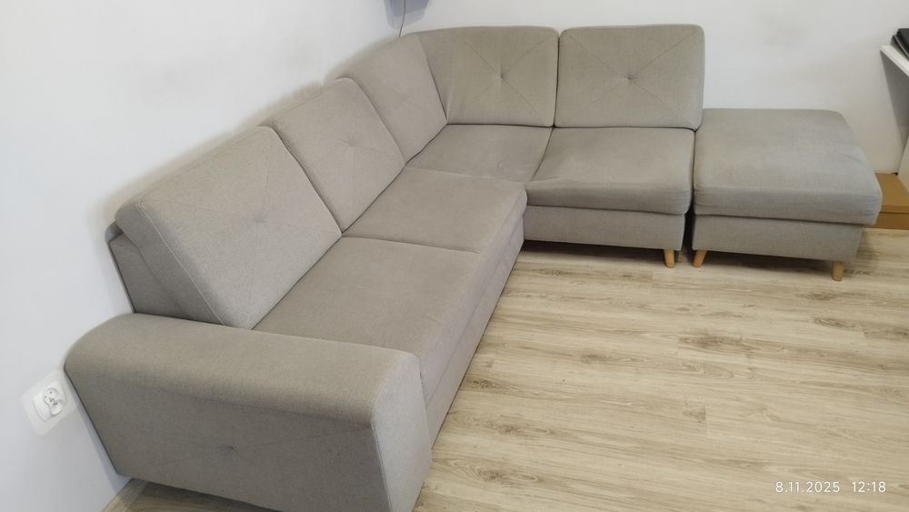 Rogówka, narożnik z funkcją spania uszkodzona