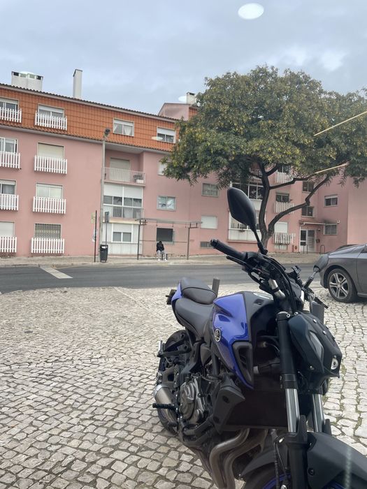 Vende - se Mt 07 , mota ficou sempre em garagem , bem conservada