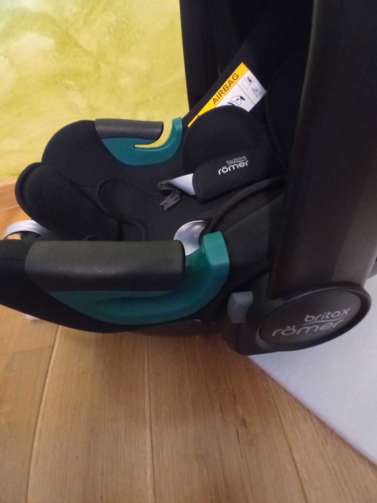 Nosidełko Britax Römer Baby-safe 3 i-size obrotowe