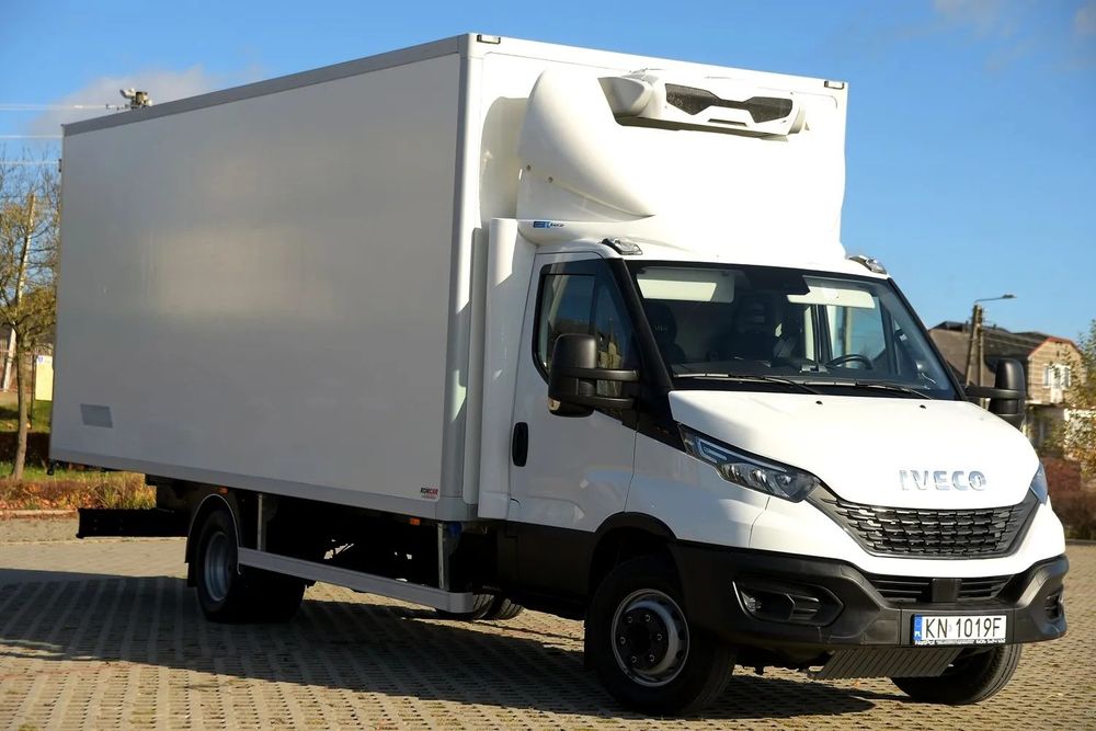 Iveco Iveco 72C18 3,0 180KM  Zanotti Z380 220V 6,1m 12 palet dł -20+20 ładowność 3460kg