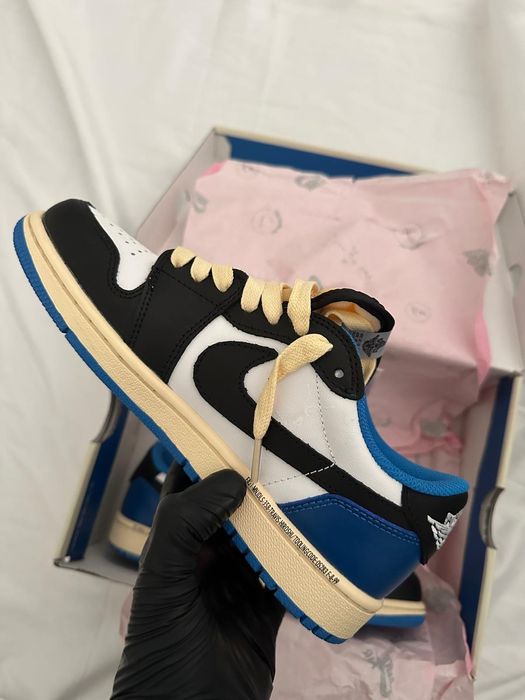 Sapatilhas Jordan x Travis Scott x Fragment 40/41/42/43