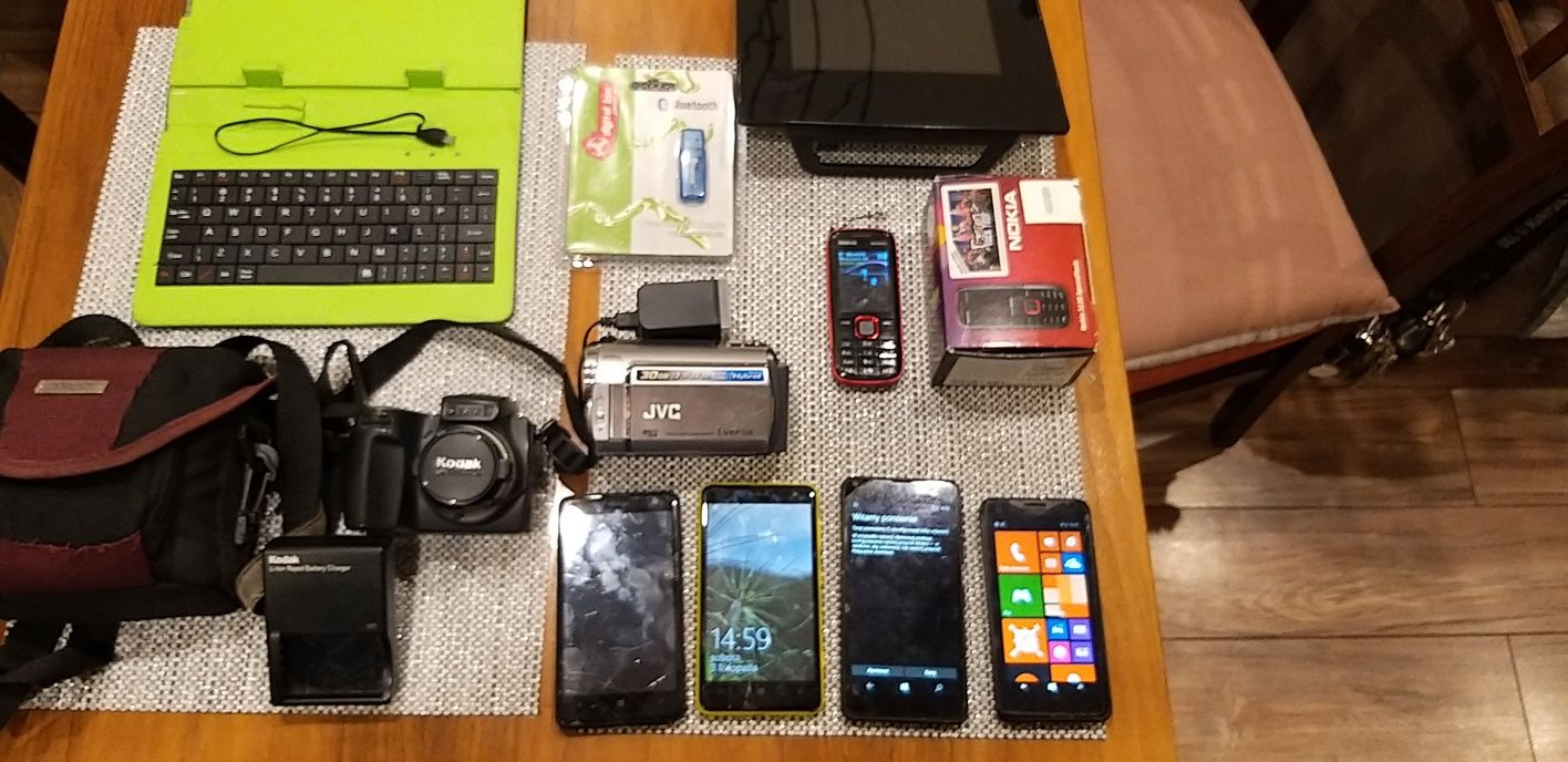 Aparat,kamera, telefon ,klawiatura