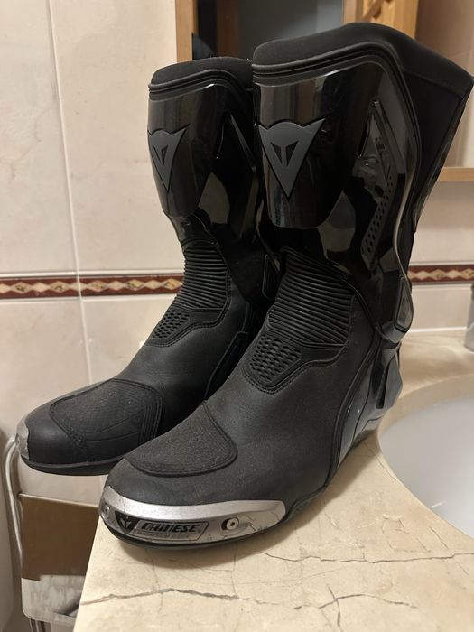 Botas dainese torque d1 out