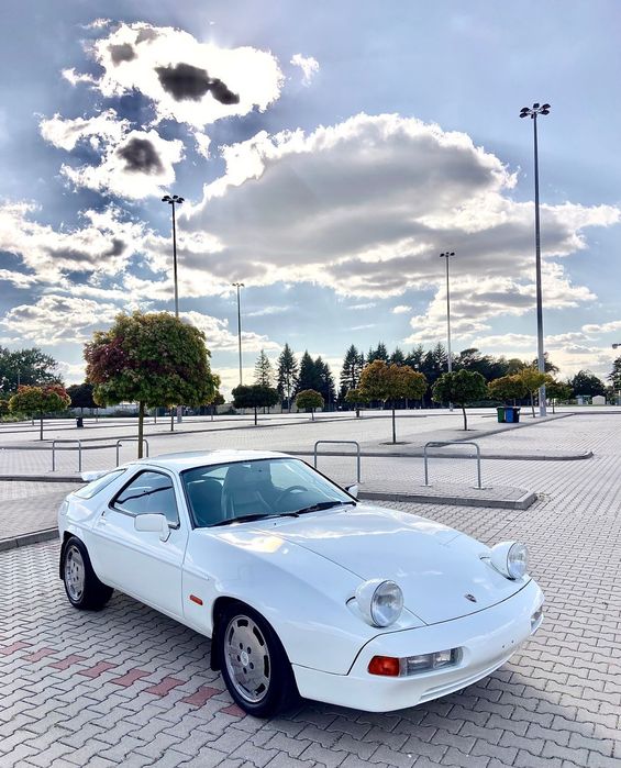 Porsche 928 S ze Szwajcarii 30 lat w jednych rękach!