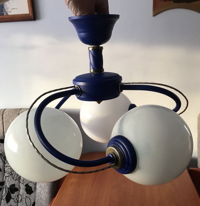 Żyrandol na trzy żarówki Niebieski