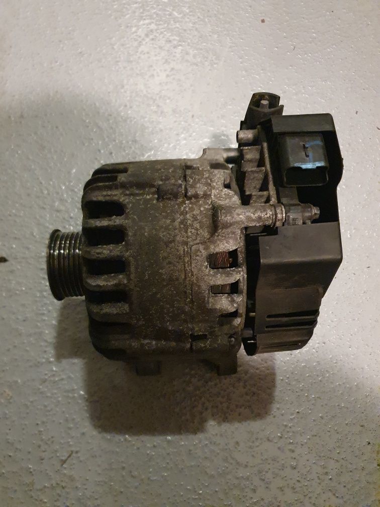 Alternator Valeo IST60C034 do 2.0 blueHDI