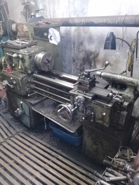 продам токарный станок 1А616