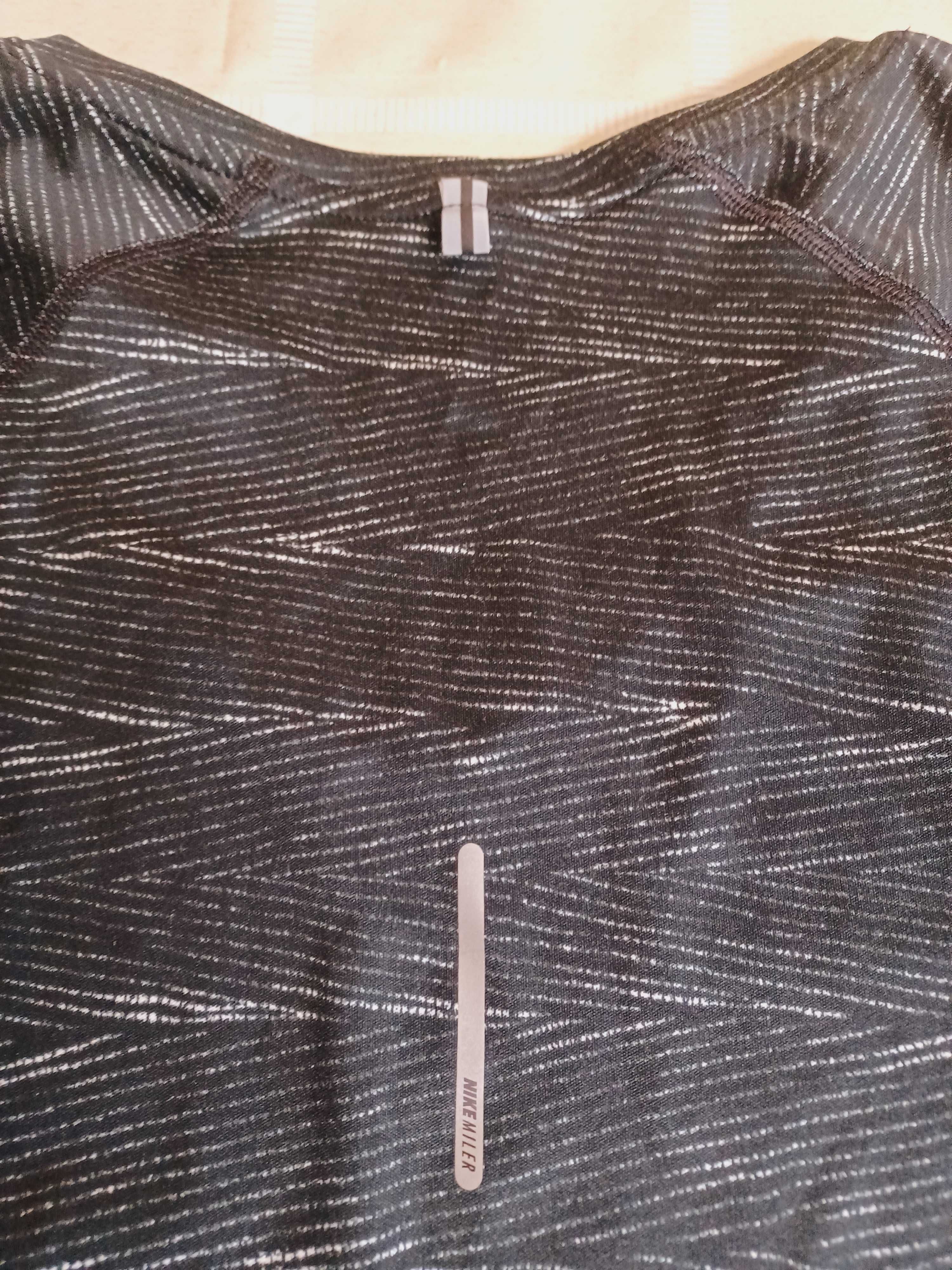 Nike koszulka biegowa. Termo. Damska w rozmiarze XL.