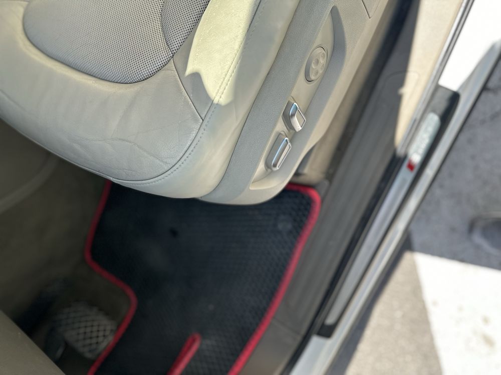 Audi Q7 S-LAIN Газ-Бензин