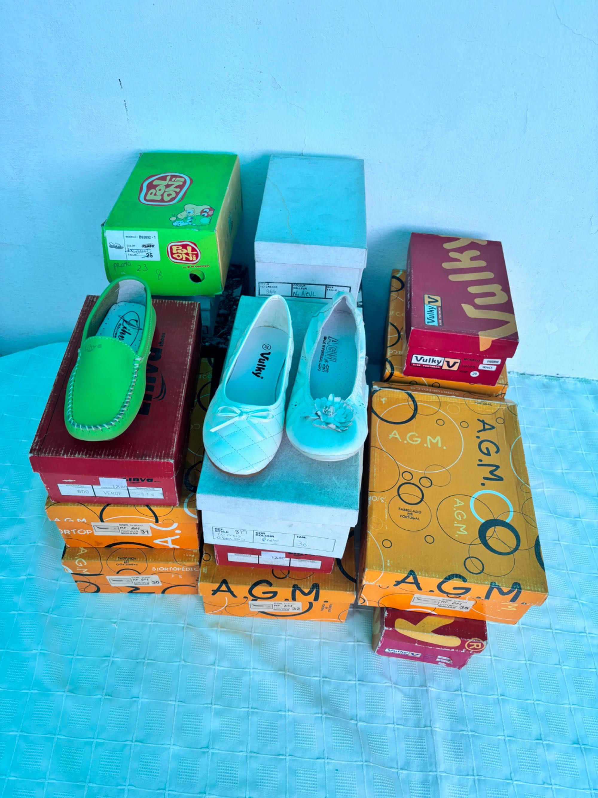 Lote de Sapatos Diversas Marcas — Atacado (Liquidação de Excedentes)