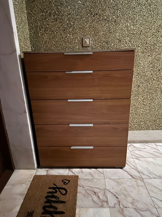 Cómoda em bom estado.