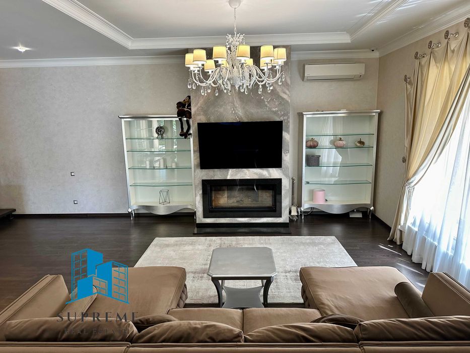 Дом VIP уровня морская сторона Французский бульвар