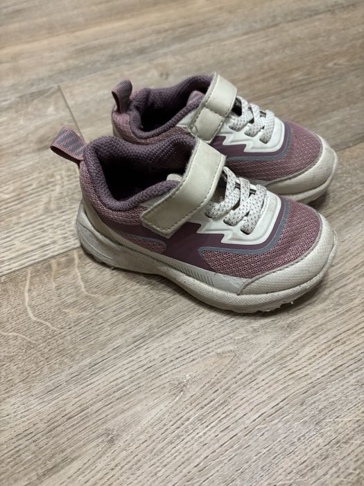 Buty sportowe dziecięce
