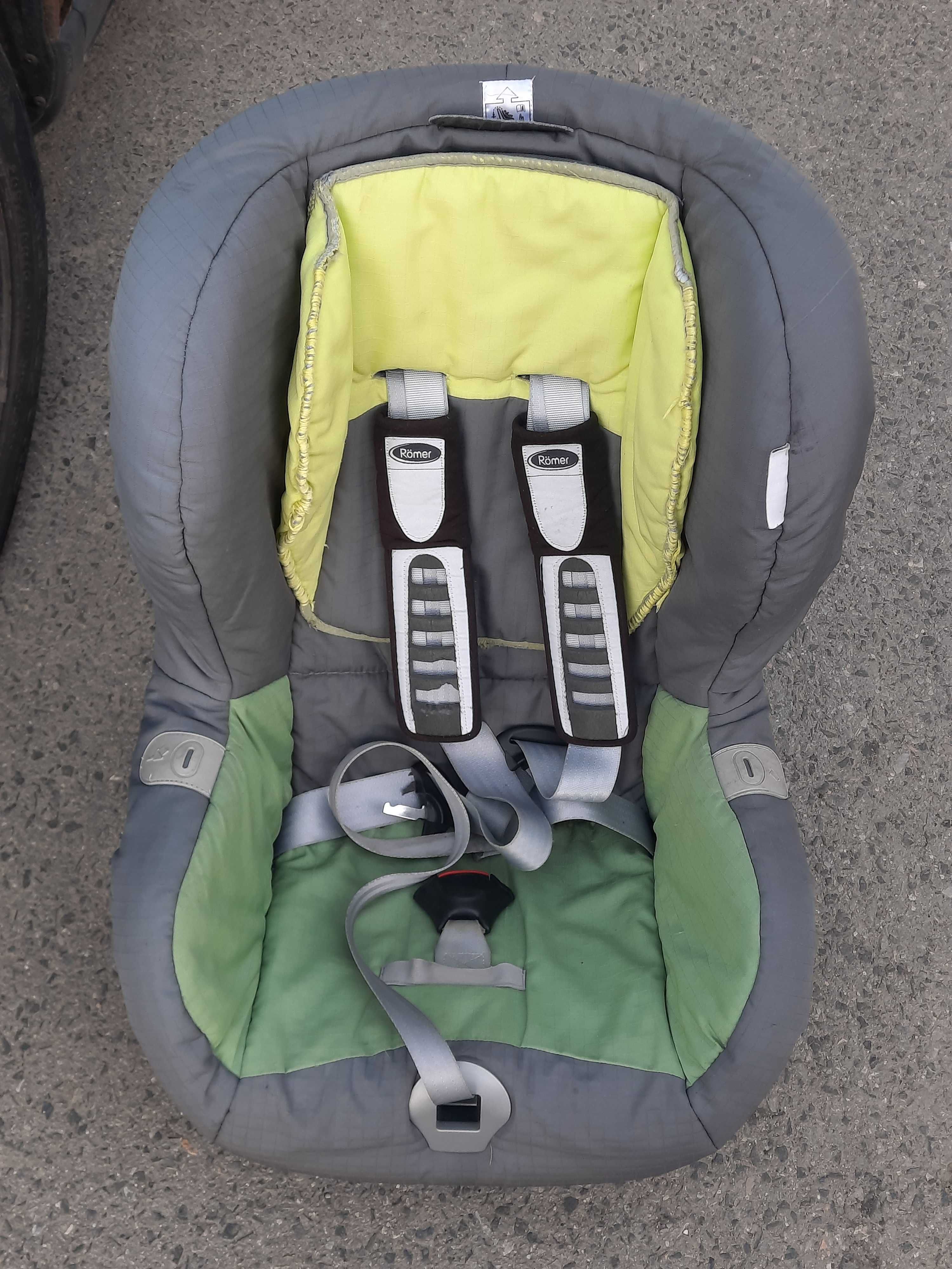 Bezpieczny ISOFIX fotelik Römer 9-18kg Britax Romer funkcja spania