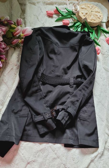 Elegancka czarna wiosenna kurteczka trench  36 S