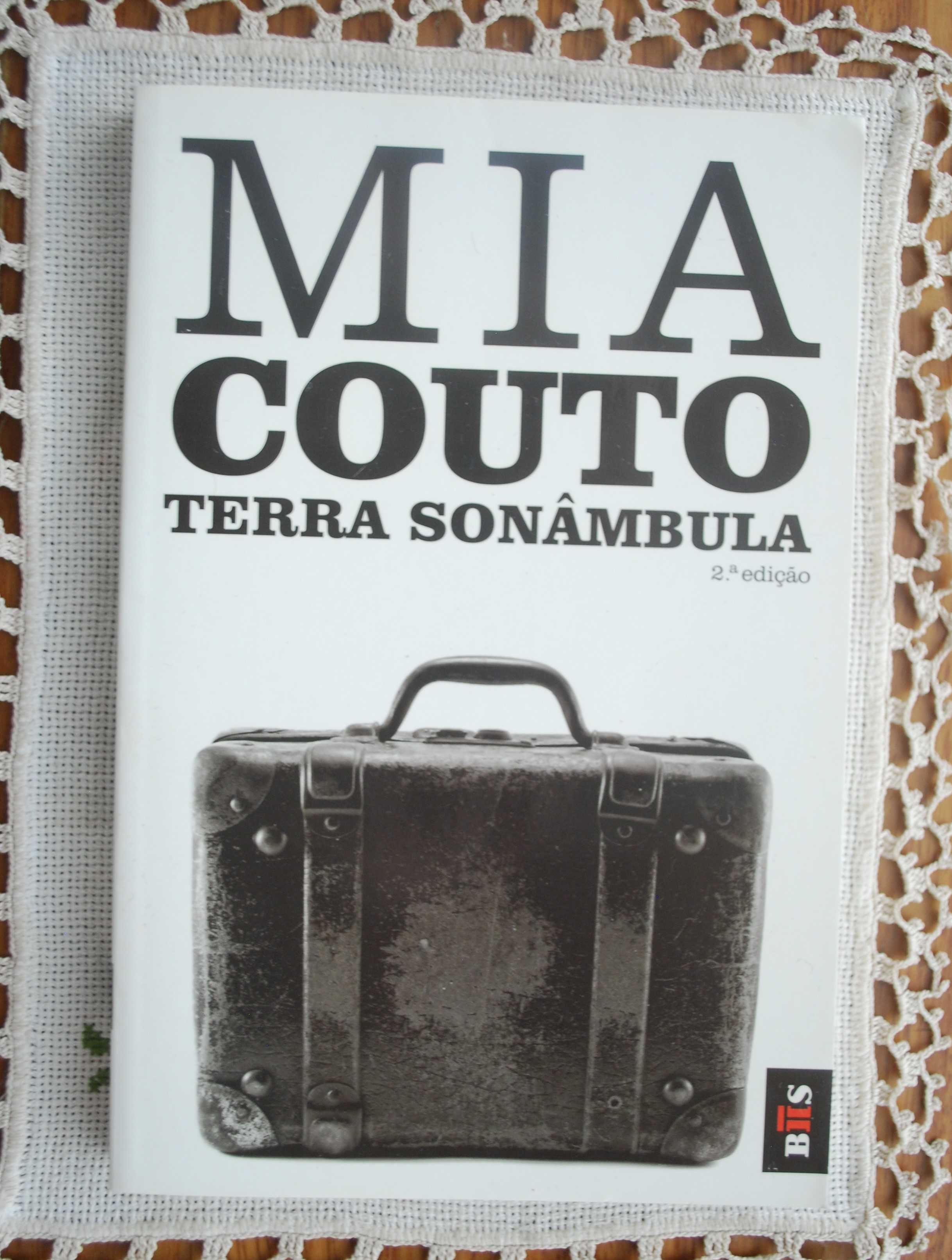 Terra Sonâmbula de Mia Couto