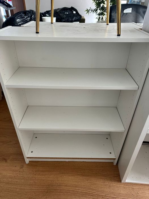 Móvel IKEA 3 prateleiras