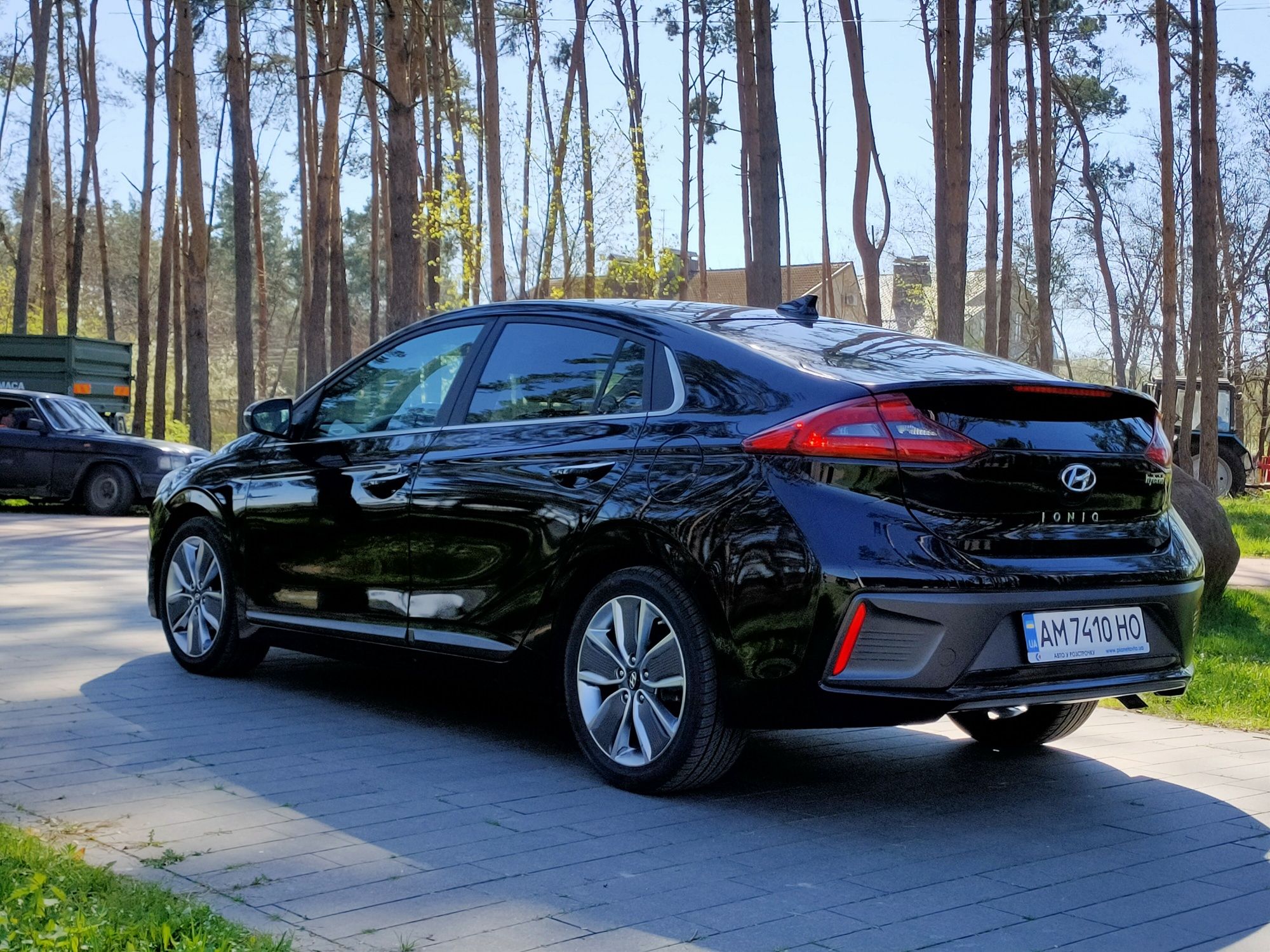 Hyundai Ionic 2017 1.6 гібрид