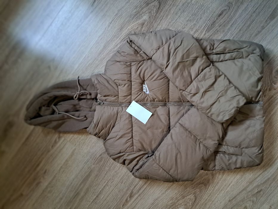 Kurtka damska zimowa Nike S