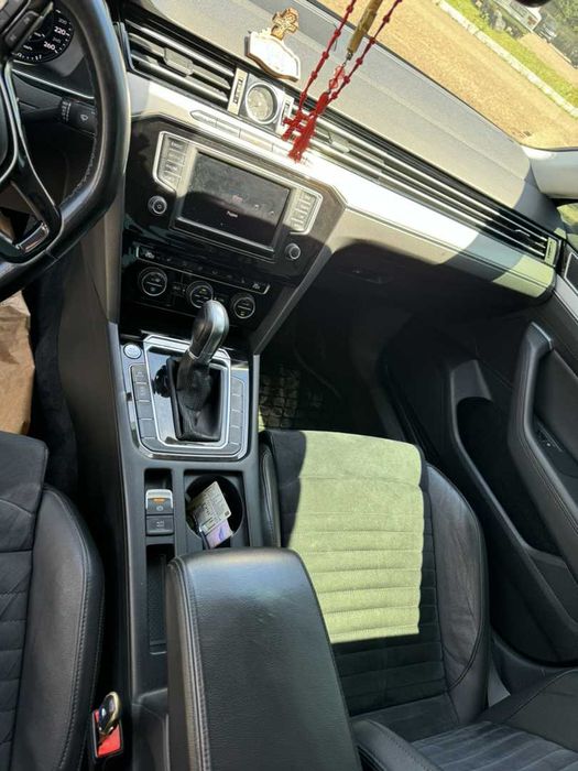 продаж авто Volkswagen Passat