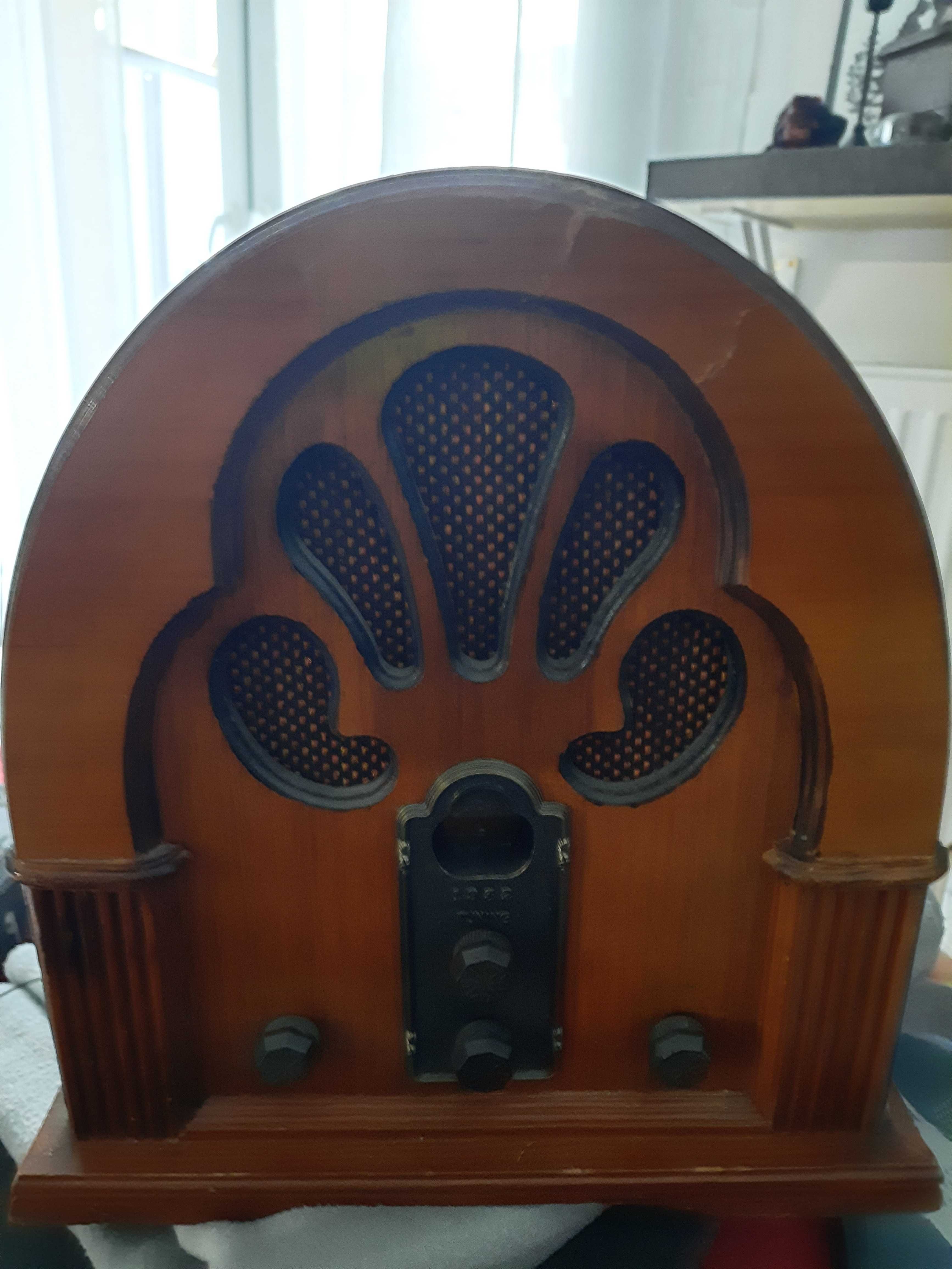 Radio ELTA  w starym stylu