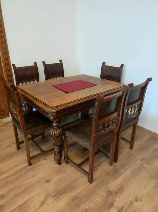 Eklektyczny, dębowy komplet stołowy: stół i 6 krzeseł