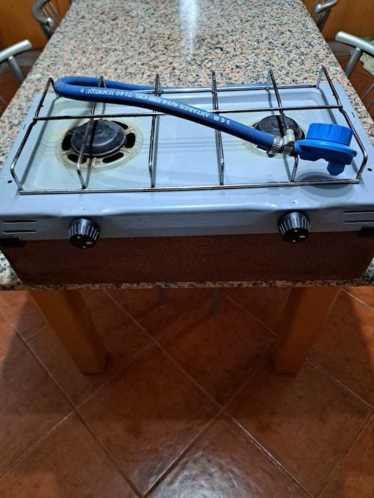 Fogão a gás com 2 bicos