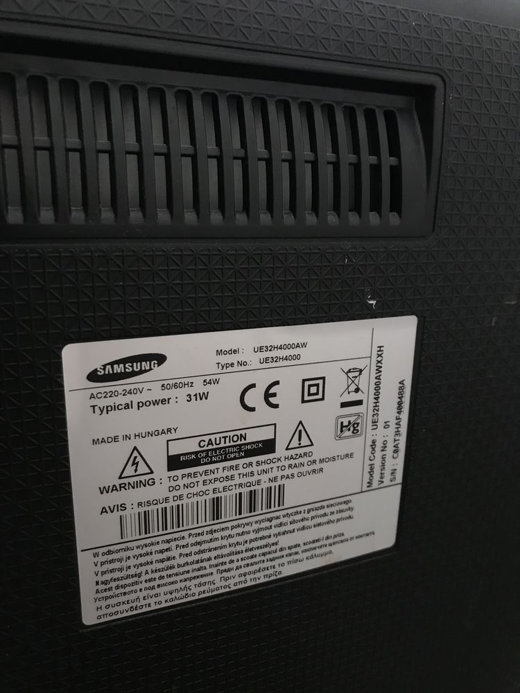 Телевізор samsung 32H4000AW