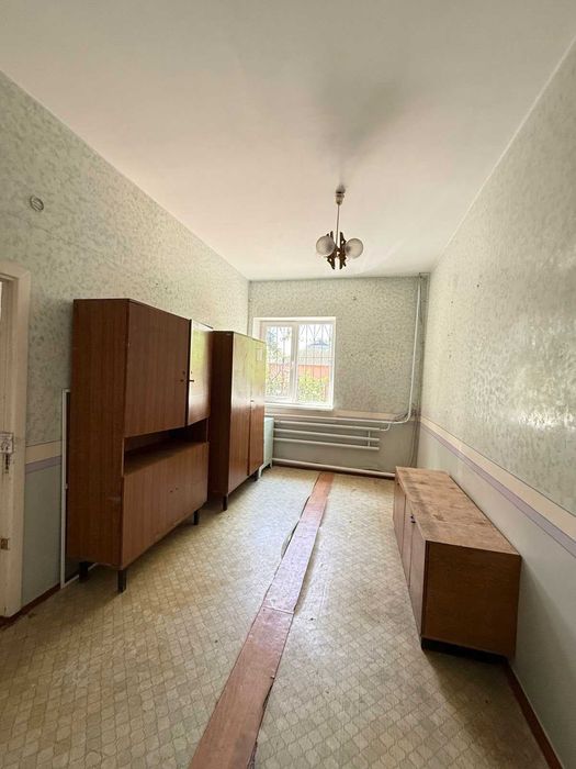 Здам в оренду приміщення в с. Широке.