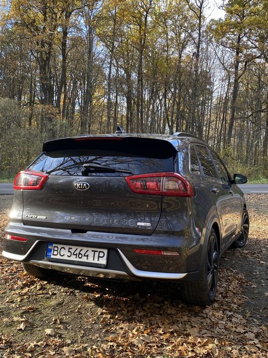 Продам  Кіа  Niro  гібрид