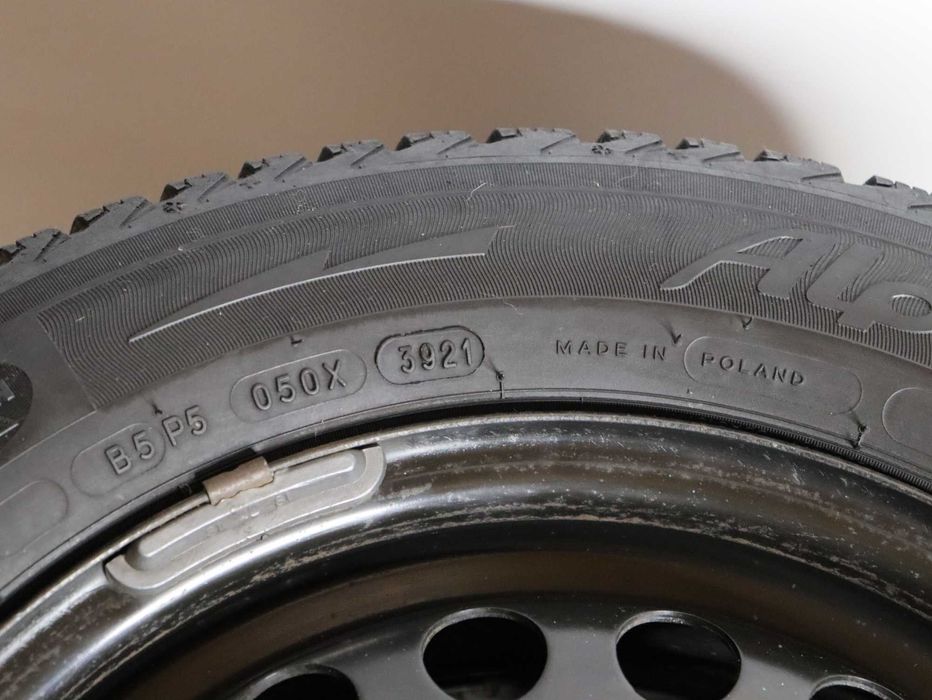 Michelin Alpin A4 185/60 R14 82T + Диски GM 4x100 Et49