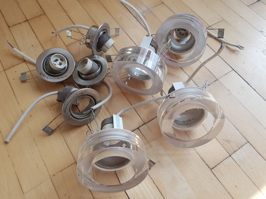 8 x oprawka sufitowa 4 x szklana oprawka led