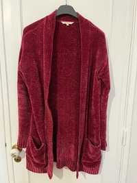 Conjunto de 5 casacos - vermelho, roxo, castanho e preto (3€ cada)