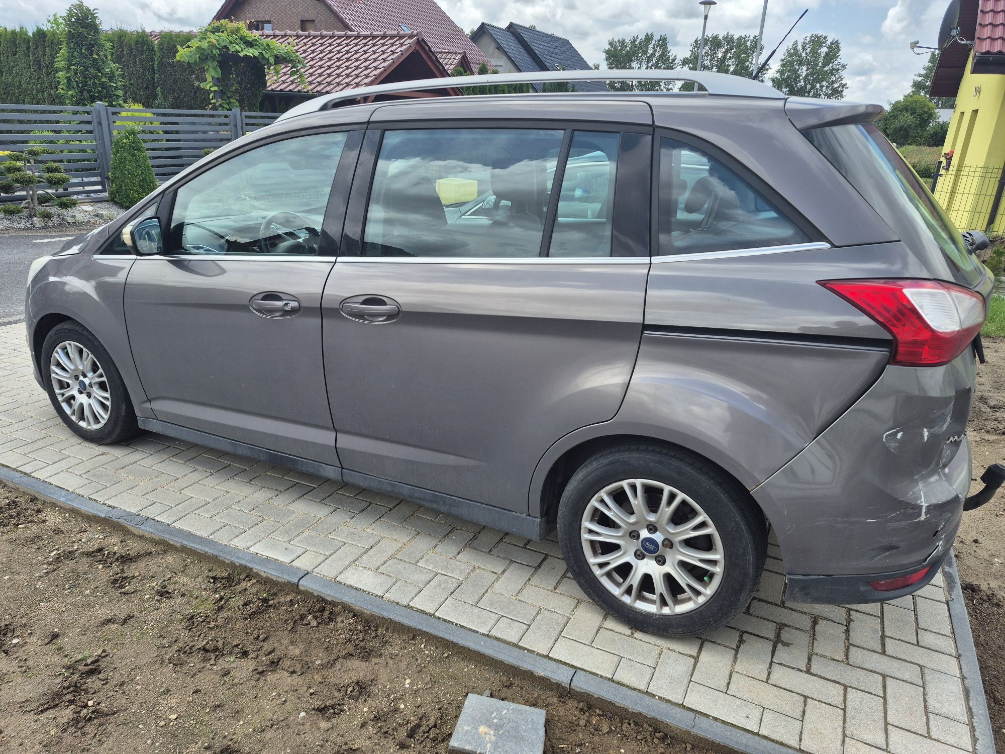 Ford Grand C-max