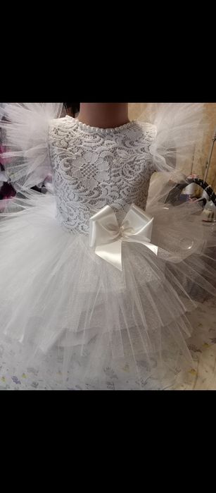 Сукні сніжинки , різні по міри