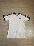 футболка adidas essentials