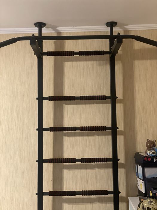 Шведська стінка