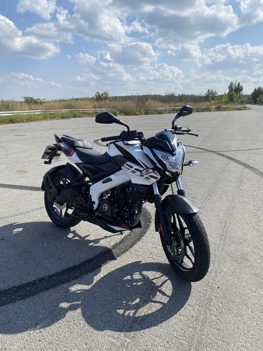 Bajaj Pulsar ns 200