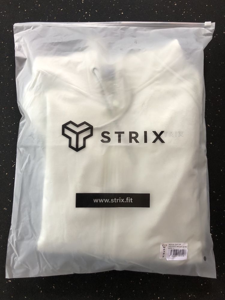 Sweat de fecho da marca Strix