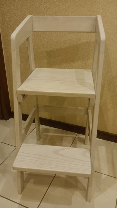 Продам зростаючий стілець