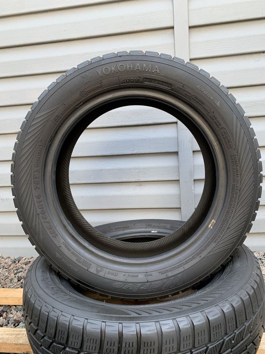 Пара зимових шин Yokohama 165/60 R14 W*Drive V903