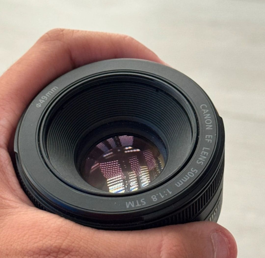 Canon 50mm 1.8 stm