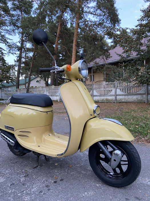 Скутер Honda giorno